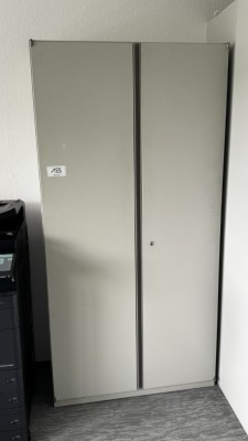 1 Aktenschrank